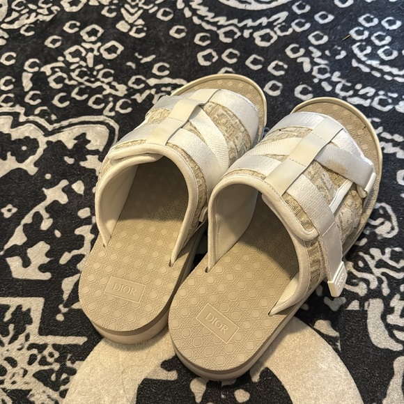 Dior Alpha Sandal - Picture 3 of 4